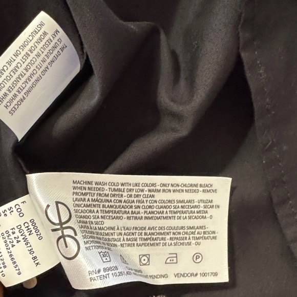 Gloria Vanderbilt Black Dress Shirt - Picture 6 of 6